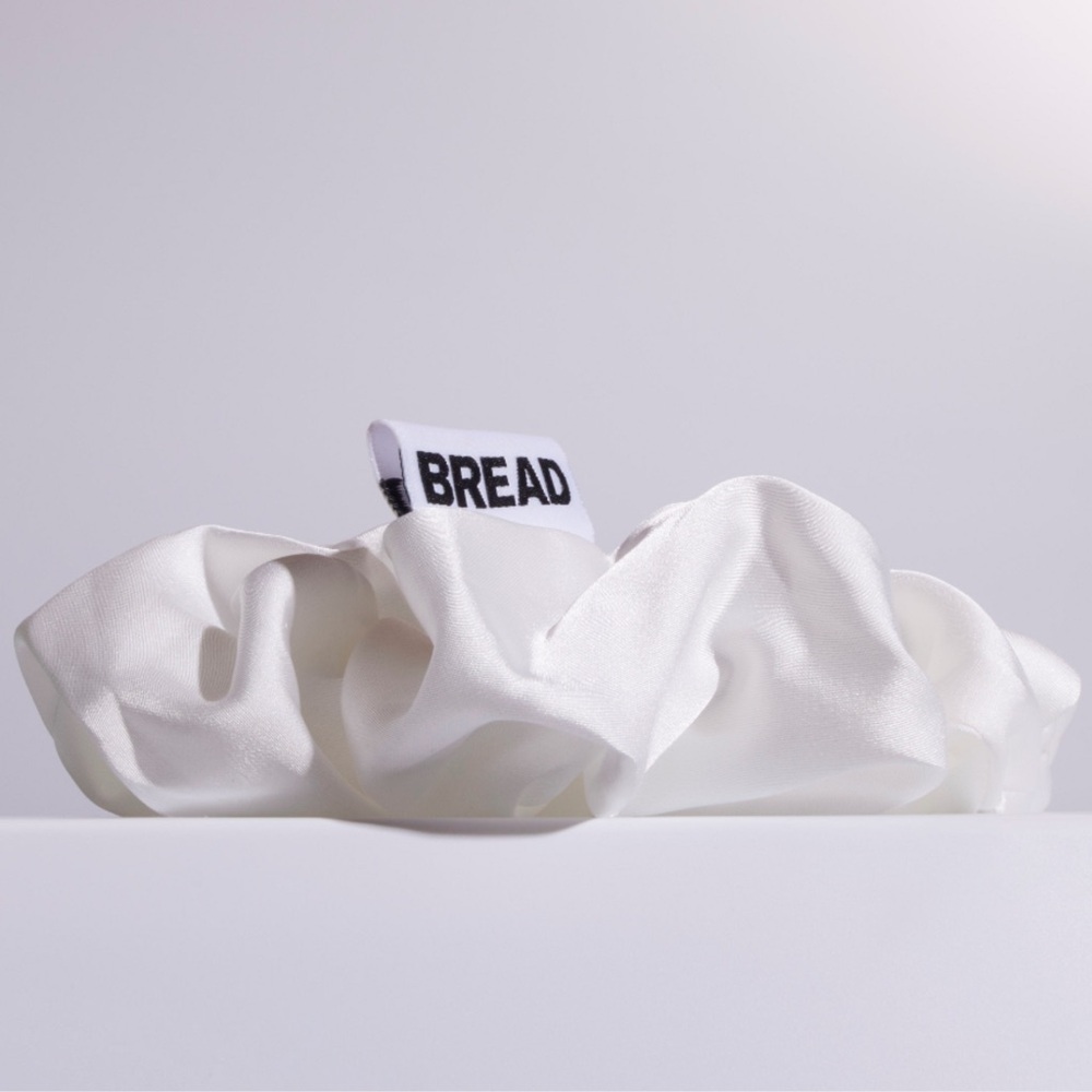 Bread Puff Scrunchie - Picture 3 of 7